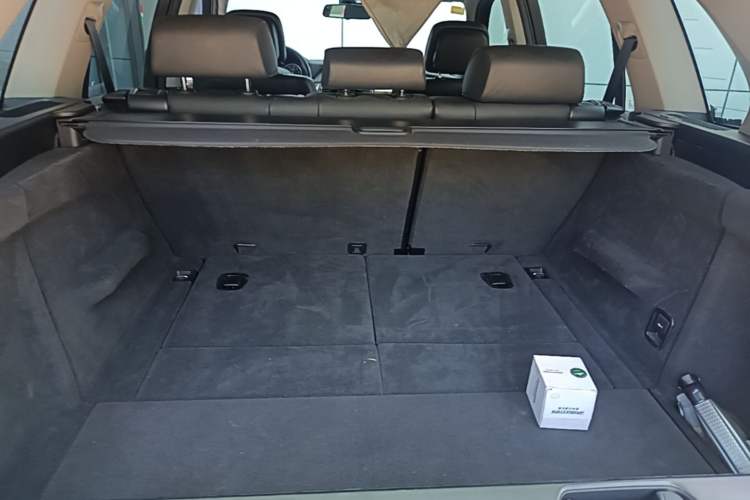 Used BMW X5 2011 xDrive35i Luxury Model Trunk