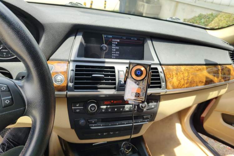 Used BMW X5 2011 xDrive35i Luxury Model Audio And AC Panel