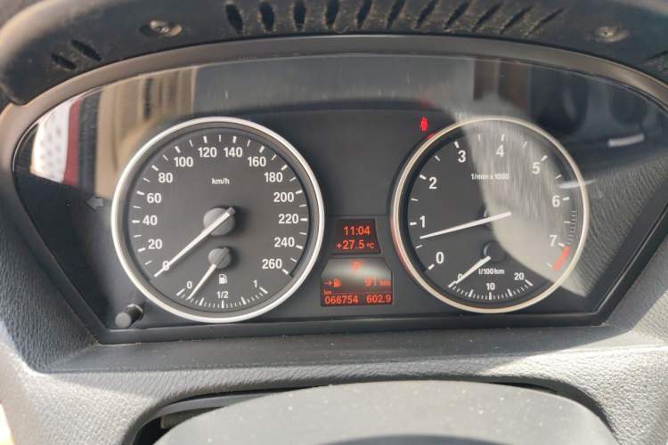 Used BMW X5 2011 xDrive35i Luxury Model Instrument Cluster