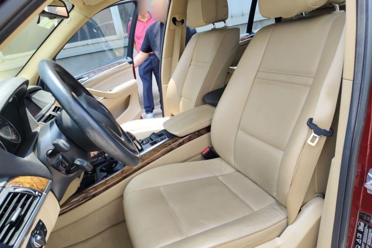 Used BMW X5 2011 xDrive35i Luxury Model Left Front Seat