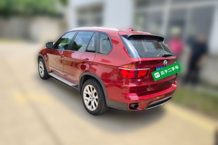 Used BMW X5 2011 xDrive35i Luxury Model Rear Left 45 Deg