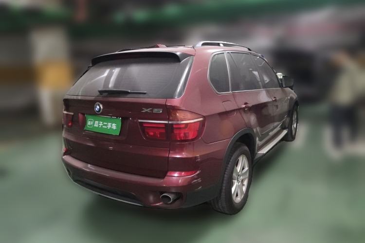Used BMW X5 2011 xDrive35i Leading Model Rear Right 45 Deg