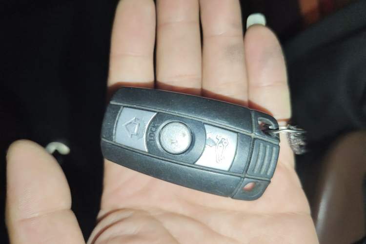 Used BMW X5 2011 xDrive35i Leading Model Vehicle Key