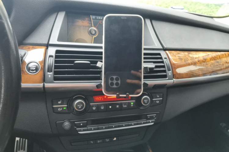 Used BMW X5 2011 xDrive35i Leading Model Audio And AC Panel