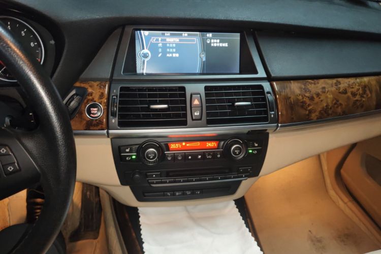 Used BMW X5 2011 xDrive35i Leading Model Audio And AC Panel