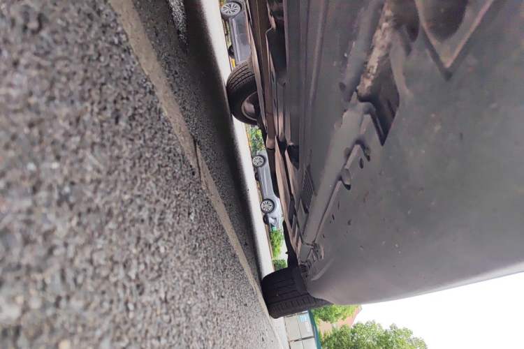 Used BMW X5 2011 xDrive35i Luxury Model Chassis Front Left