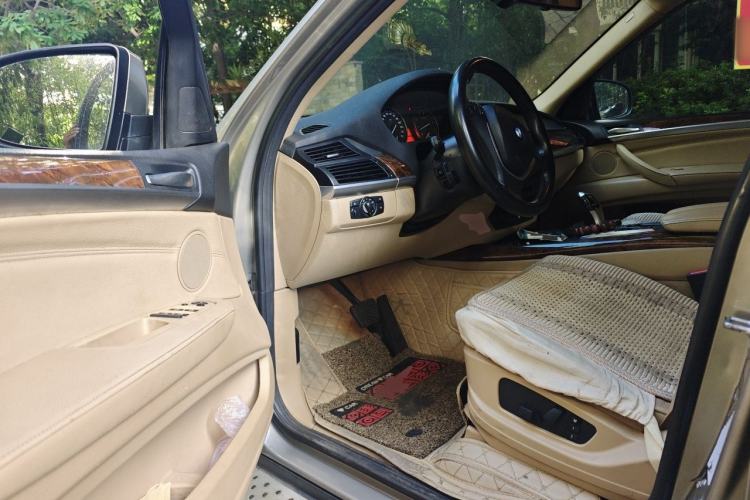 Used BMW X5 2011 xDrive35i Luxury Model Driver Seat