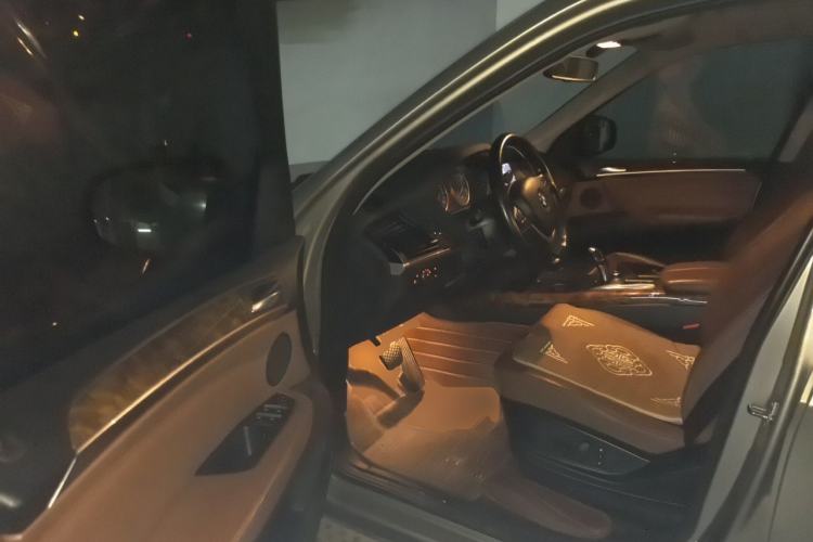 Used BMW X5 2011 xDrive35i Luxury Edition Driver Seat