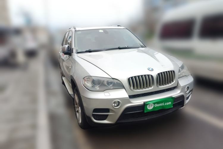 Used BMW X5 2011 xDrive35i Leading Model Exterior 2