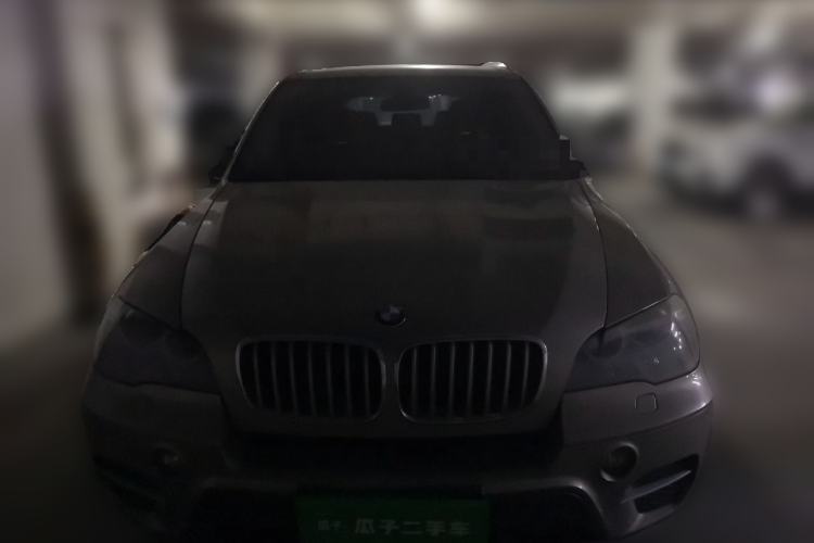 Used BMW X5 2011 xDrive35i Luxury Edition Front