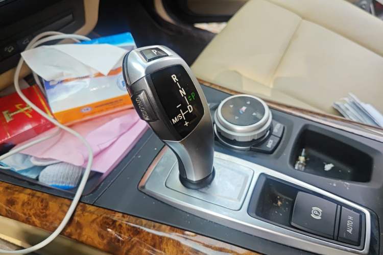 Used BMW X5 2011 xDrive35i Luxury Model Gear Lever