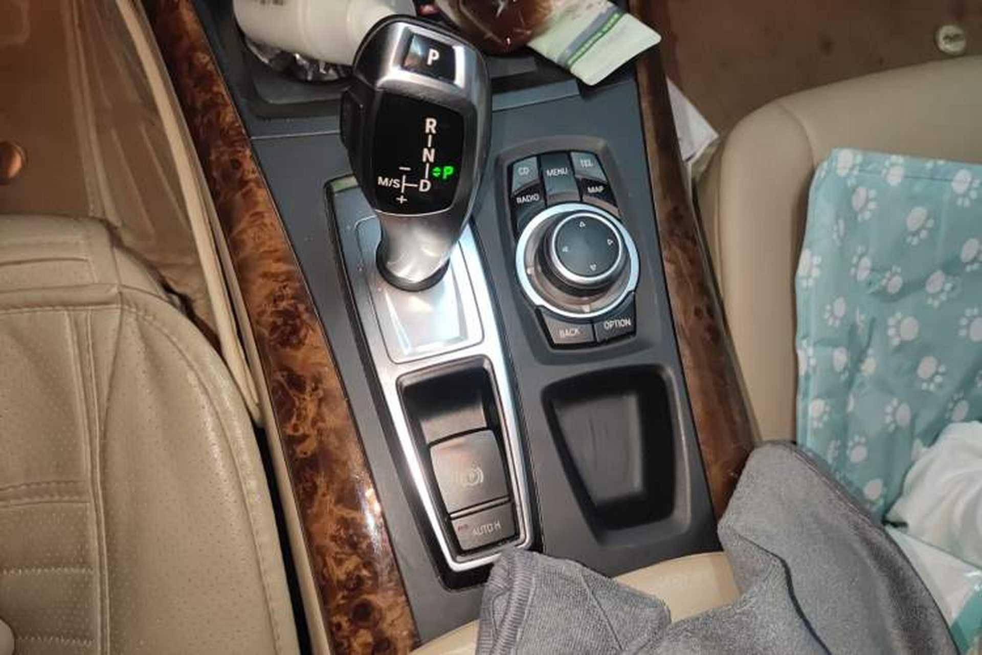 Used BMW X5 2011 xDrive35i Leading Model Gear Lever