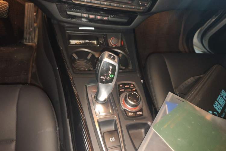 Used BMW X5 2011 xDrive35i Leading Model Gear Lever