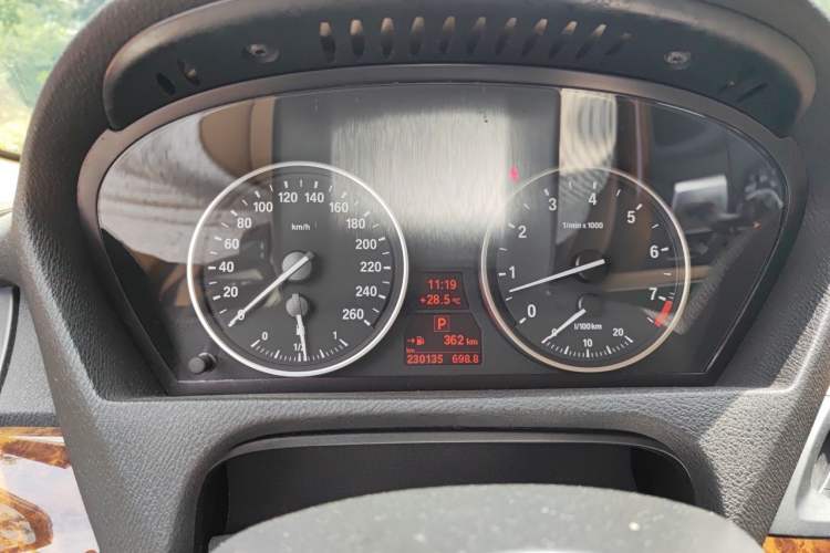 Used BMW X5 2011 xDrive35i Luxury Model Instrument Cluster