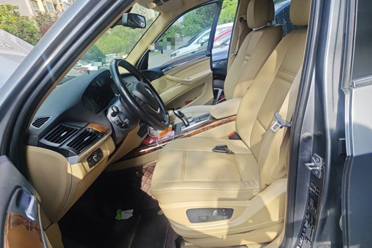 Used BMW X5 2011 xDrive35i Luxury Model Left Front Seat