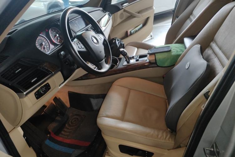 Used BMW X5 2011 xDrive35i Leading Model Left Front Seat