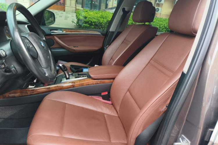Used BMW X5 2011 xDrive35i Leading Model Left Front Seat
