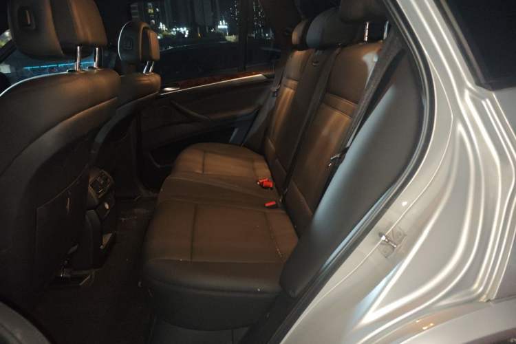 Used BMW X5 2011 xDrive35i Leading Model Left Rear Seat