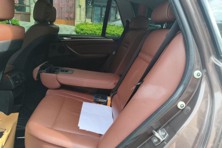 Used BMW X5 2011 xDrive35i Leading Model Left Rear Seat