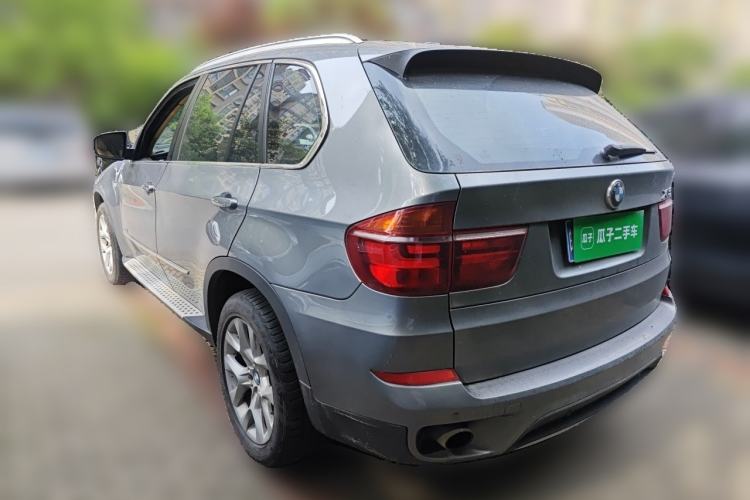 Used BMW X5 2011 xDrive35i Luxury Model Rear Left 45 Deg