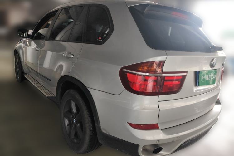 Used BMW X5 2011 xDrive35i Leading Model Rear Left 45 Deg