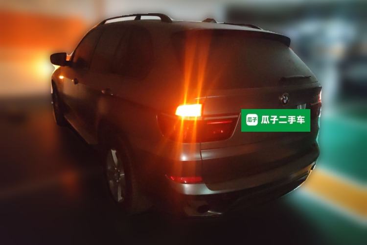 Used BMW X5 2011 xDrive35i Leading Model Rear Left 45 Deg