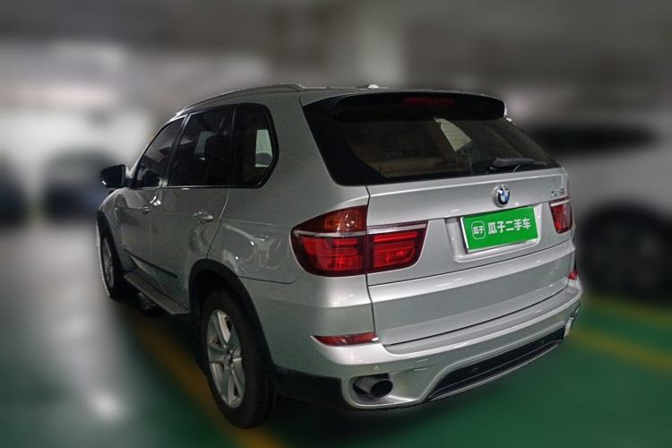 Used BMW X5 2011 xDrive35i Leading Model Rear Left 45 Deg