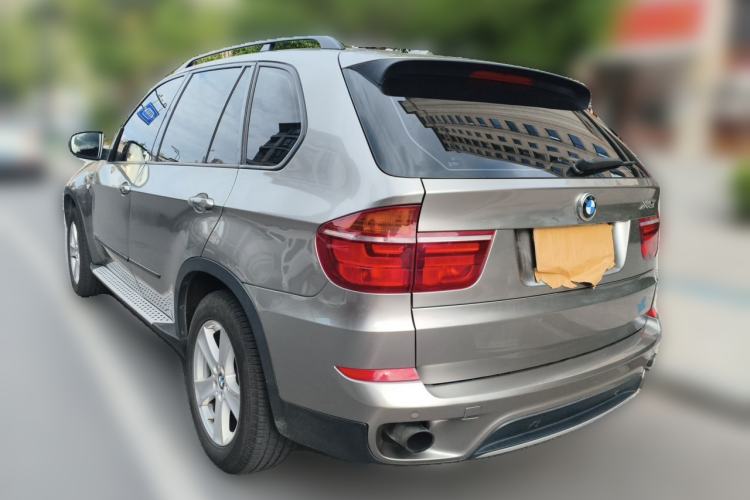 Used BMW X5 2011 xDrive35i Leading Model Rear Left 45 Deg