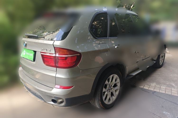Used BMW X5 2011 xDrive35i Luxury Model Rear Right 45 Deg
