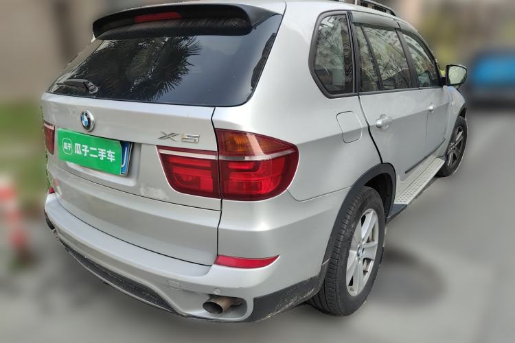 Used BMW X5 2011 xDrive35i Leading Model Rear Right 45 Deg