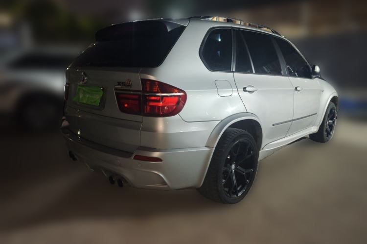 Used BMW X5 2011 xDrive35i Leading Model Rear Right 45 Deg