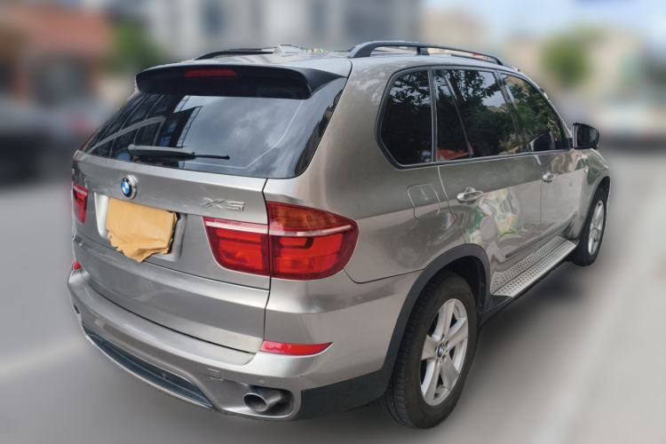 Used BMW X5 2011 xDrive35i Leading Model Rear Right 45 Deg