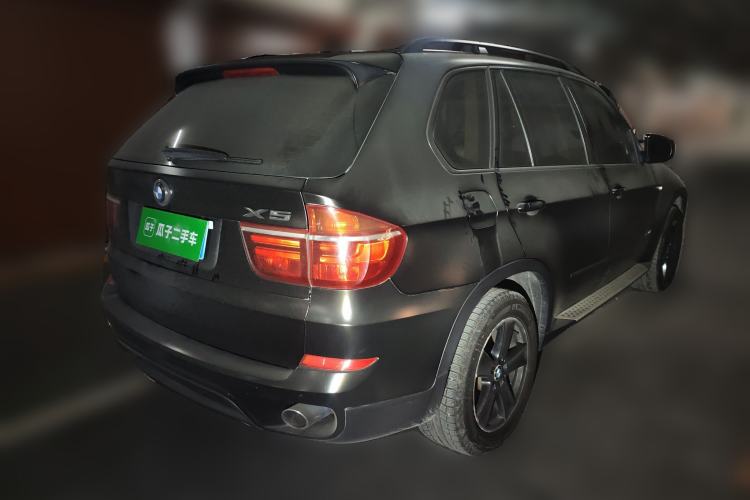 Used BMW X5 2011 xDrive35i Leading Model Rear Right 45 Deg