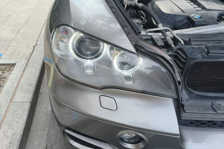 Used BMW X5 2011 xDrive35i Leading Model Right Front Headlight