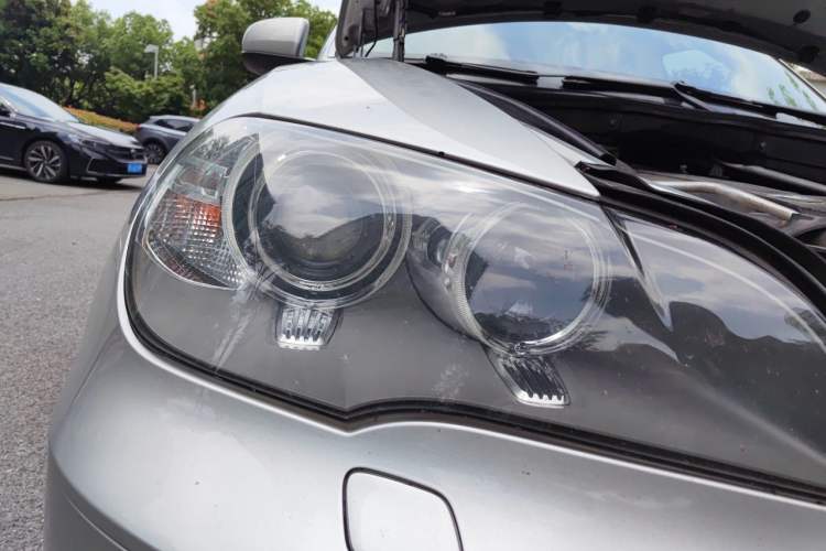 Used BMW X5 2011 xDrive35i Luxury Model Right Front Headlight