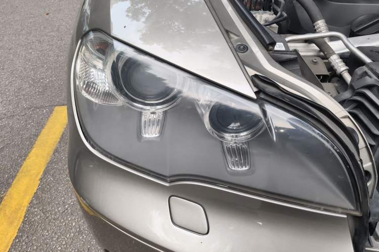 Used BMW X5 2011 xDrive35i Leading Model Right Front Headlight