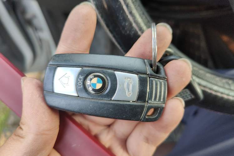Used BMW X5 2011 xDrive35i Leading Model Vehicle Key