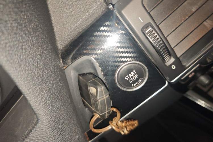 Used BMW X5 2011 xDrive35i Leading Model Vehicle Key
