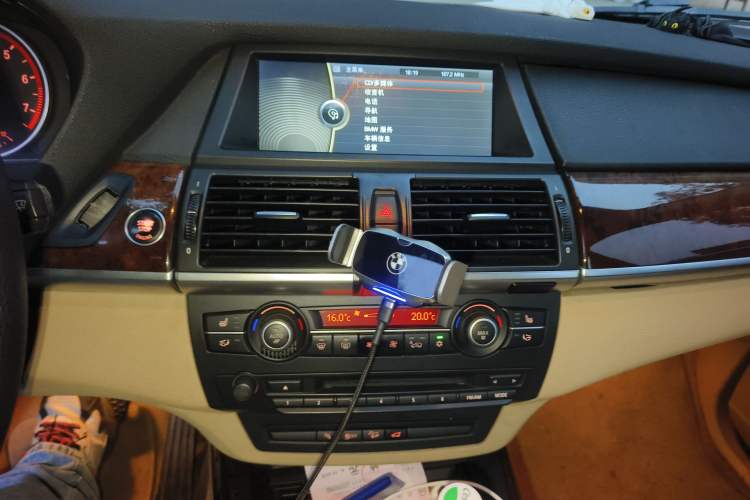 Used BMW X5 2011 xDrive35i U.S. specification Audio And AC Panel