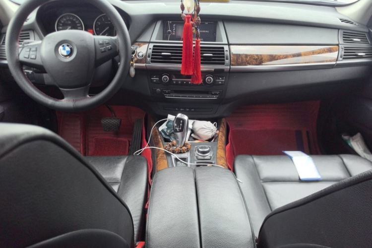 Used BMW X5 2011 xDrive35i Leading Model Center Console