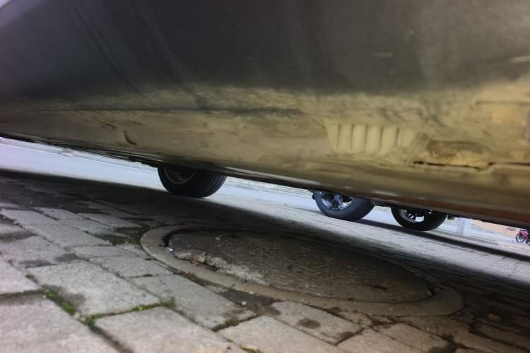 Used BMW X5 2011 xDrive35i U.S. specification Chassis Rear Left