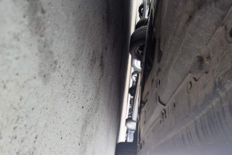 Used BMW X5 2011 xDrive35i Leading Model Chassis Rear Right