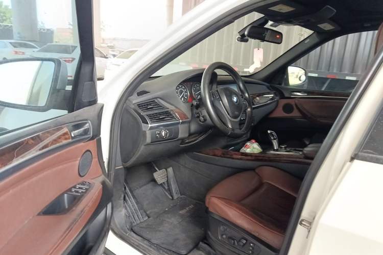 Used BMW X5  Driver Seat