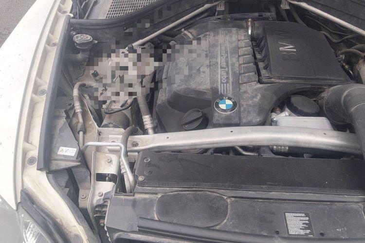 Used BMW X5 2011 xDrive35i Leading Model Engine Bay Right