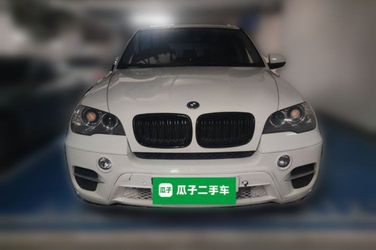 Used BMW X5 2011 xDrive35i Middle East version 5-seater Front