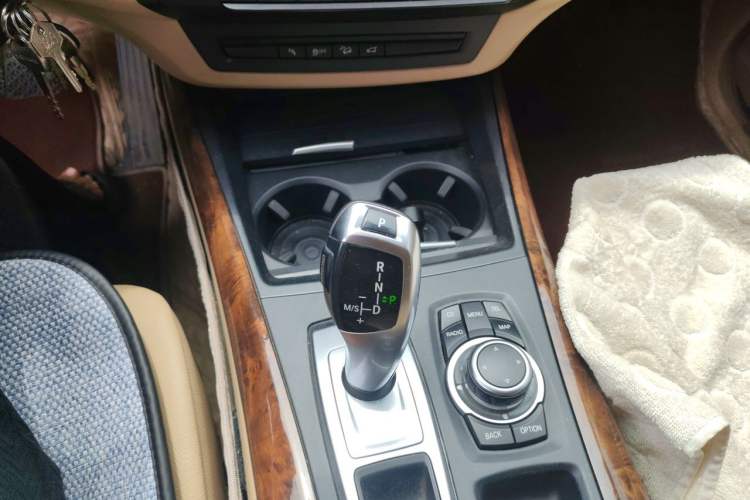 Used BMW X5 2011 xDrive35i Leading Model Gear Lever