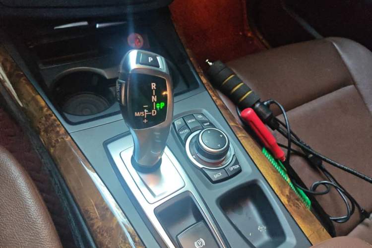 Used BMW X5 2011 xDrive35i Leading Model Gear Lever