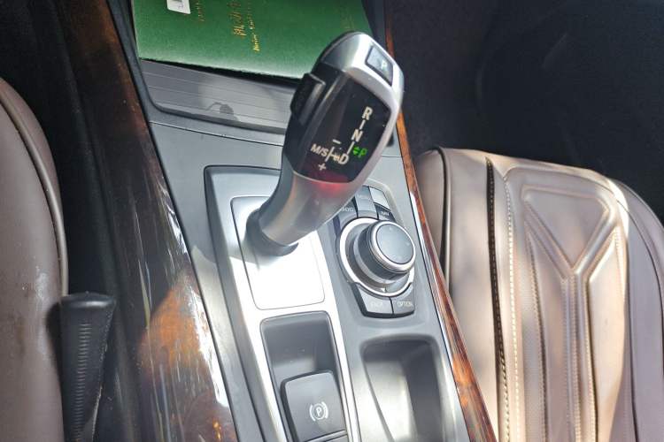 Used BMW X5 2011 xDrive35i Leading Model Gear Lever