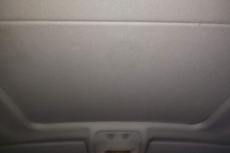 Used BMW X5 2011 xDrive35i Middle East version 5-seater Headliner