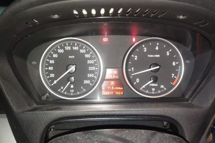 Used BMW X5 2011 xDrive35i Middle East version 5-seater Instrument Cluster